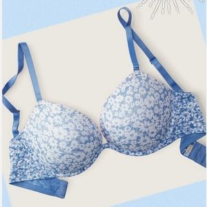 Victoria's Secret pink everywear Super push up
40B 38C 40D VS Blue Dawn Daisy